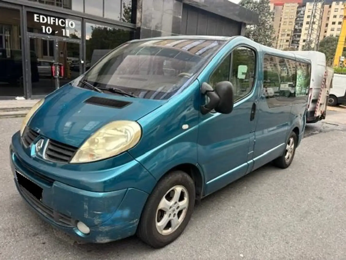 Renault Trafic Traf. 2.0dCi Generation Privilege 115 Azul - 2