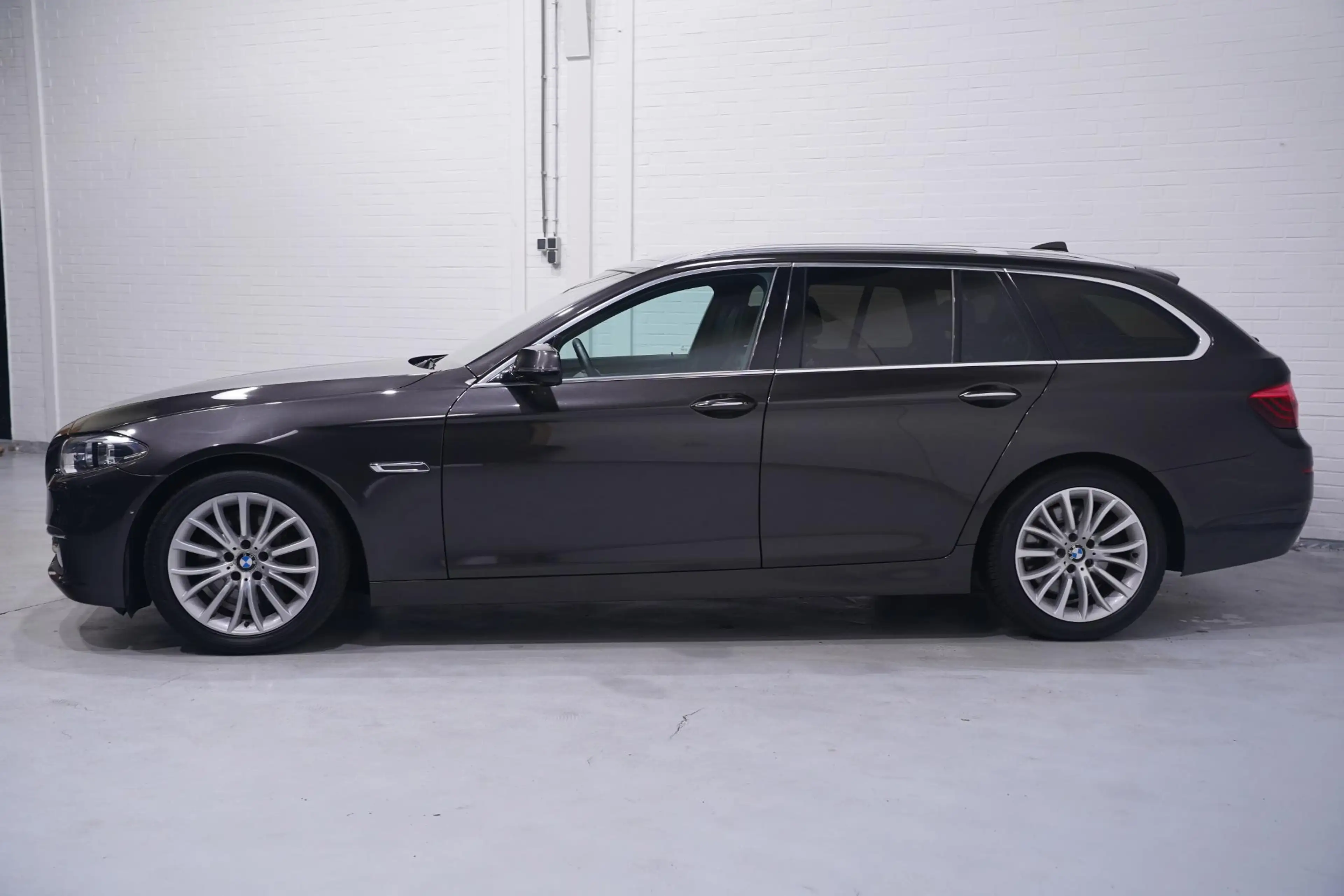 BMW 535 5-serie Touring 535d Luxury line NAP Navi Head up — photo 4