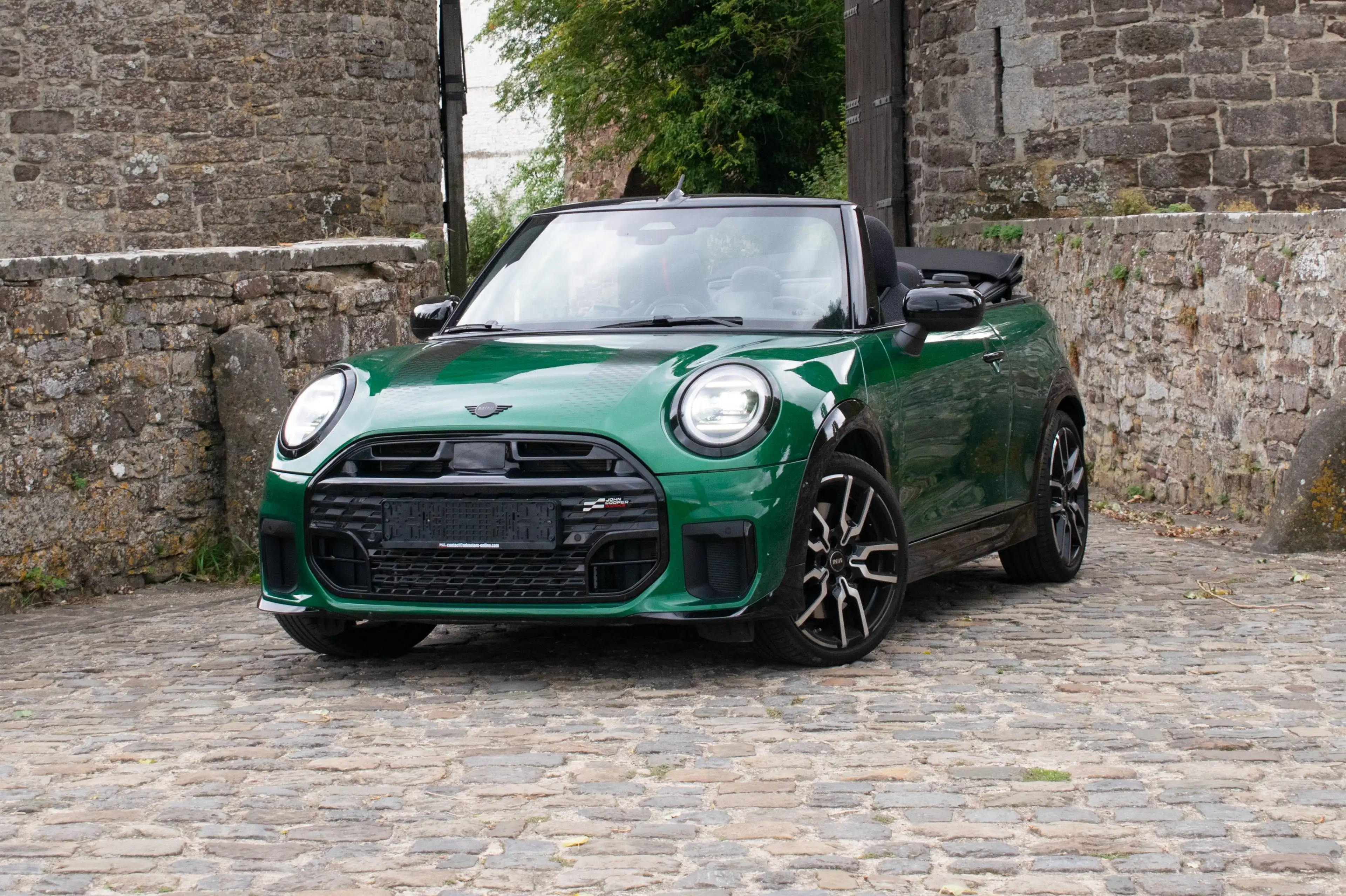 MINI Cooper C Cabrio Trim John Cooper Works, Pack M, Driving Assistant Plus. — photo 8
