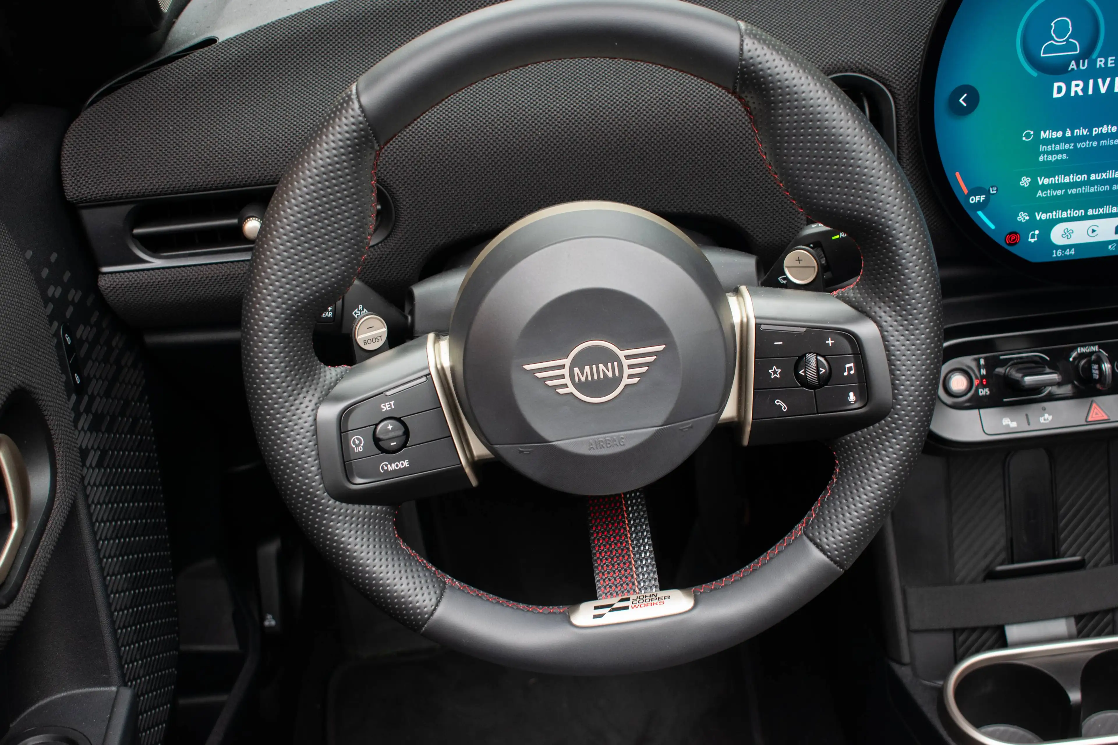 MINI Cooper C Cabrio Trim John Cooper Works, Pack M, Driving Assistant Plus. — photo 15