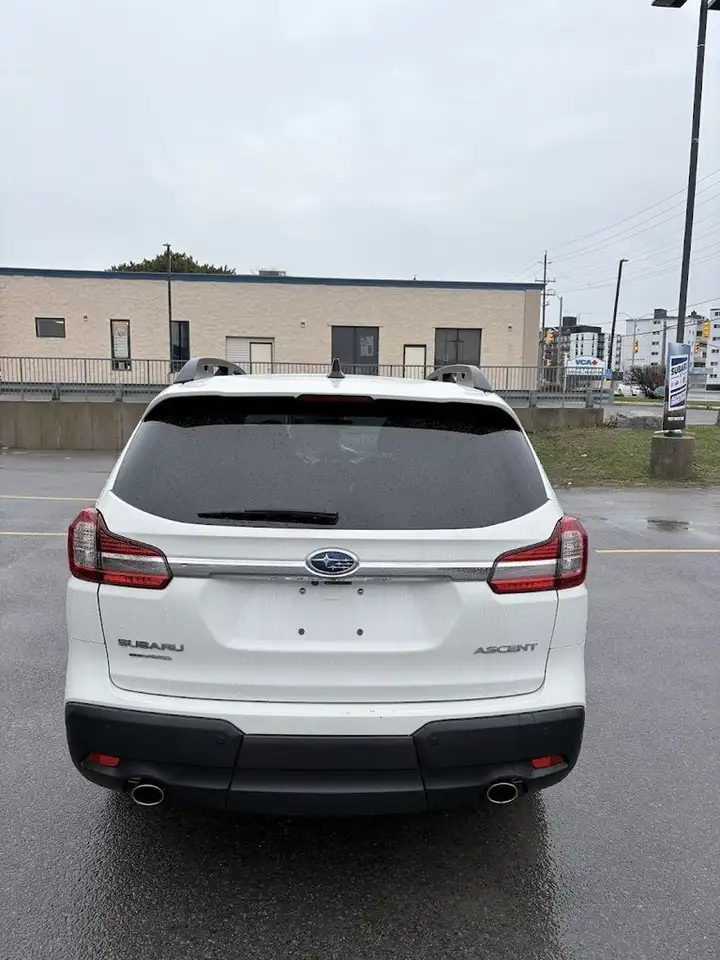 Subaru Ascent снимка Subaru Ascent
