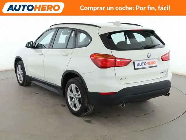 BMW X1 view 4