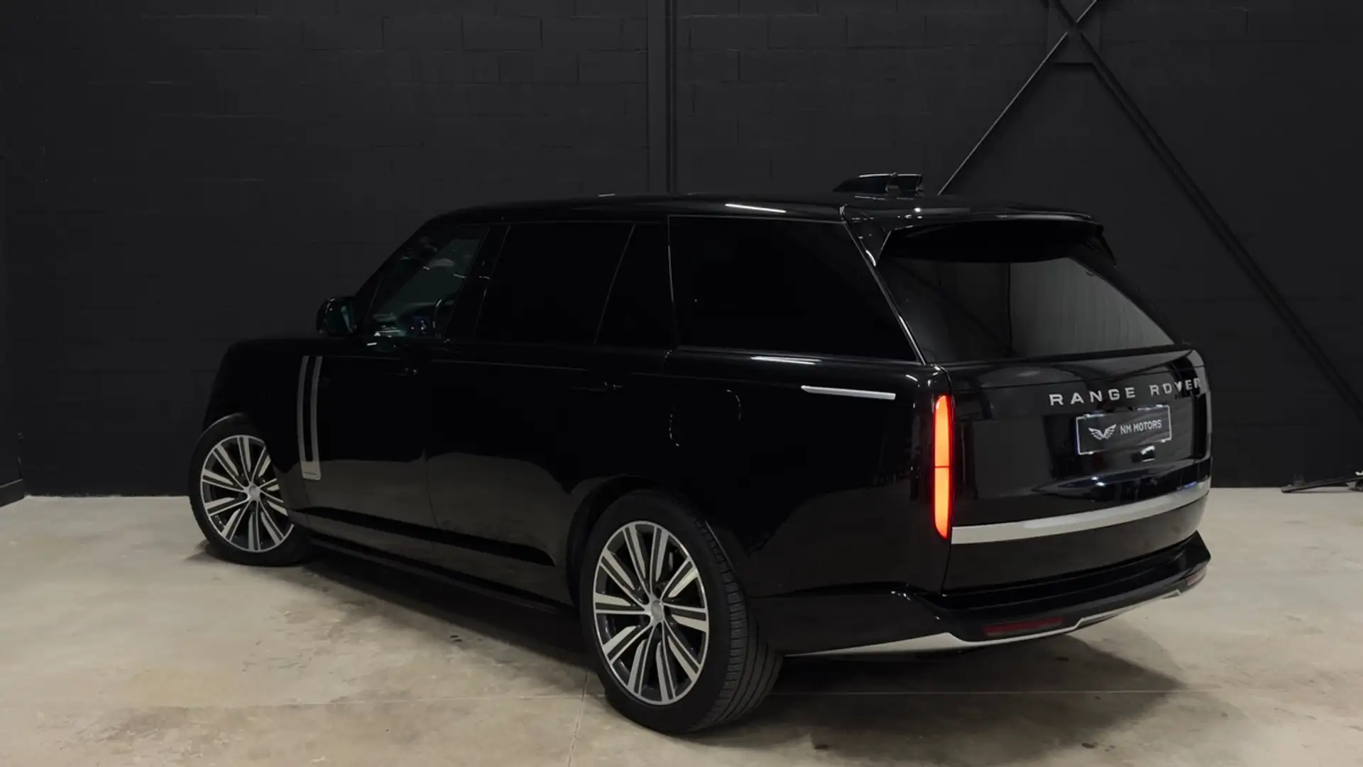 Land Rover Range Rover V P460 LWB 3.0 MHEV AWD 460 CV Autobiography Noir - 2