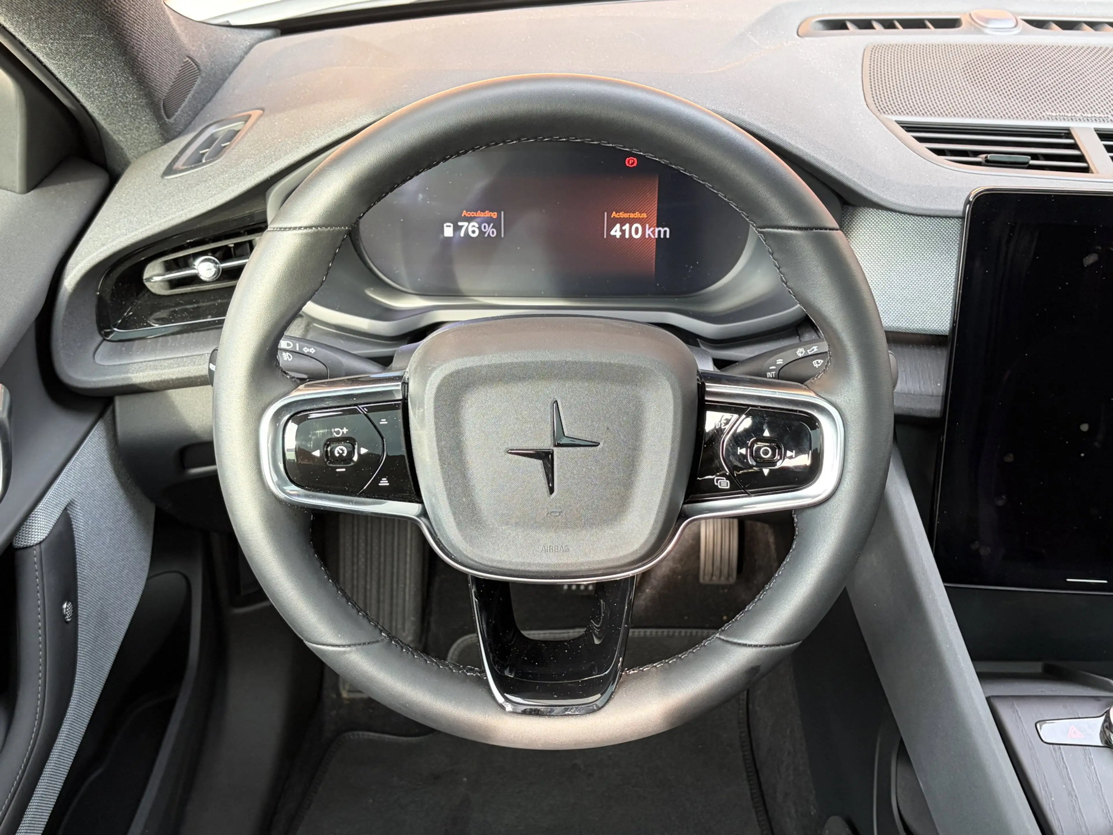Polestar 2 Long Range Single Motor Prime 82 kWh — photo 28