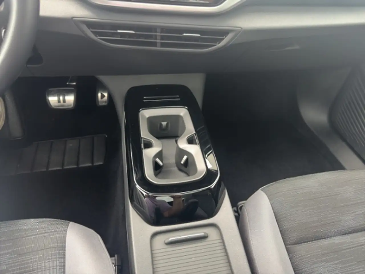 Volkswagen ID.4 Pro Performance Design-Paket Plus AHK, миниатюра 14