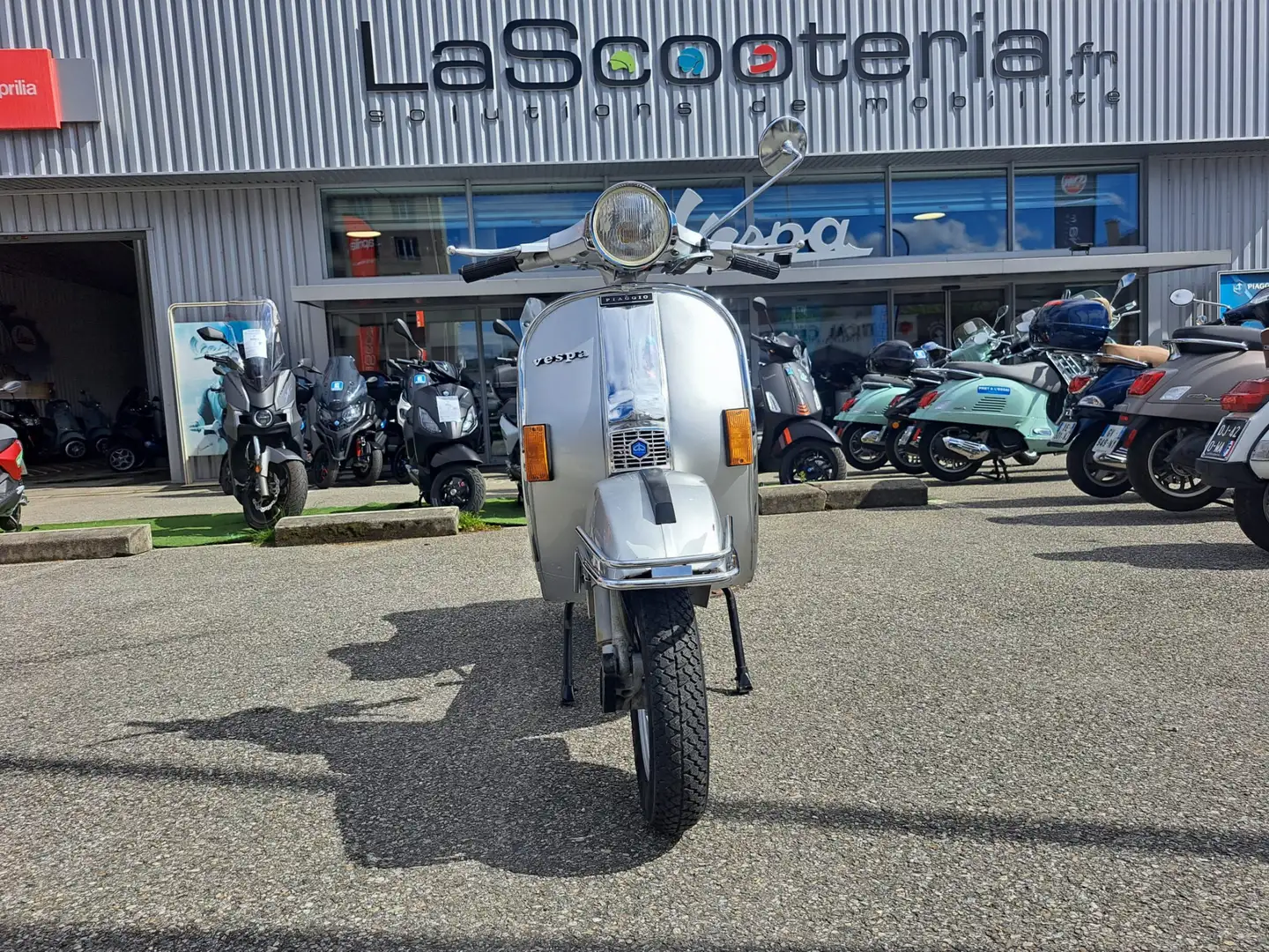 Vespa PX 125 Gri - 2