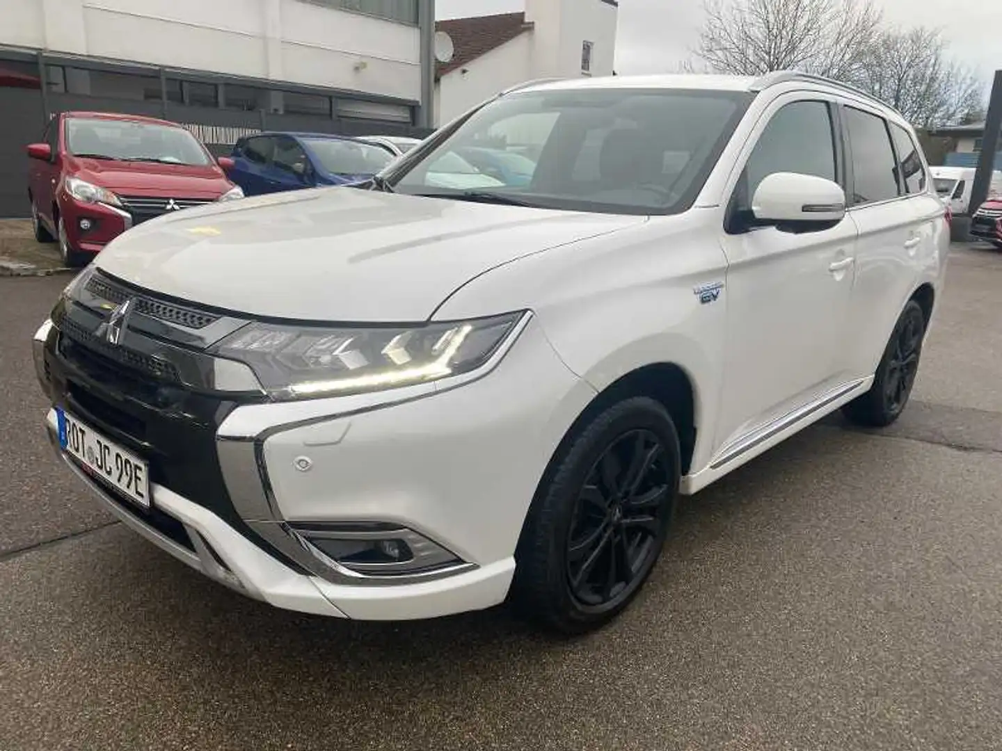 Mitsubishi Plug-in Hybrid PLUS Spirit-Paket 2.4 4WD Weiß - 1