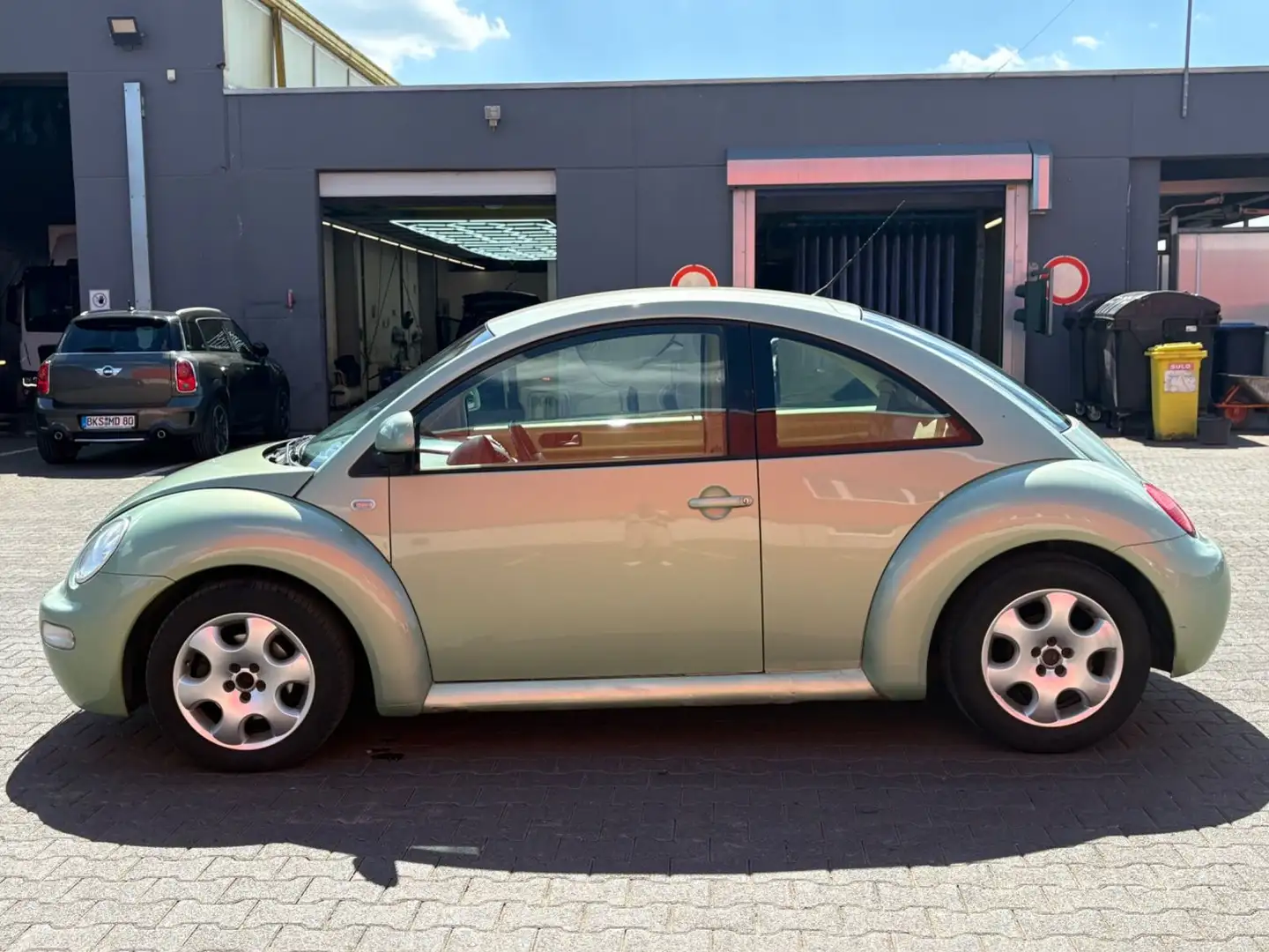 Volkswagen Beetle 1.9 TDI Leder Sitz.H Klima Läuft super Grün - 2