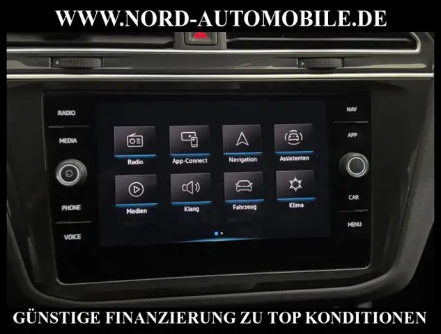 Volkswagen Tiguan view 27