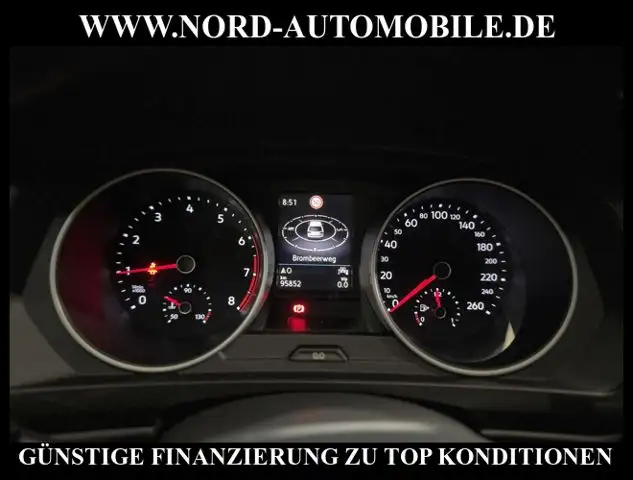 Volkswagen Tiguan view 23