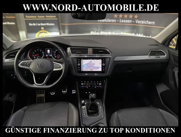 Volkswagen Tiguan view 21