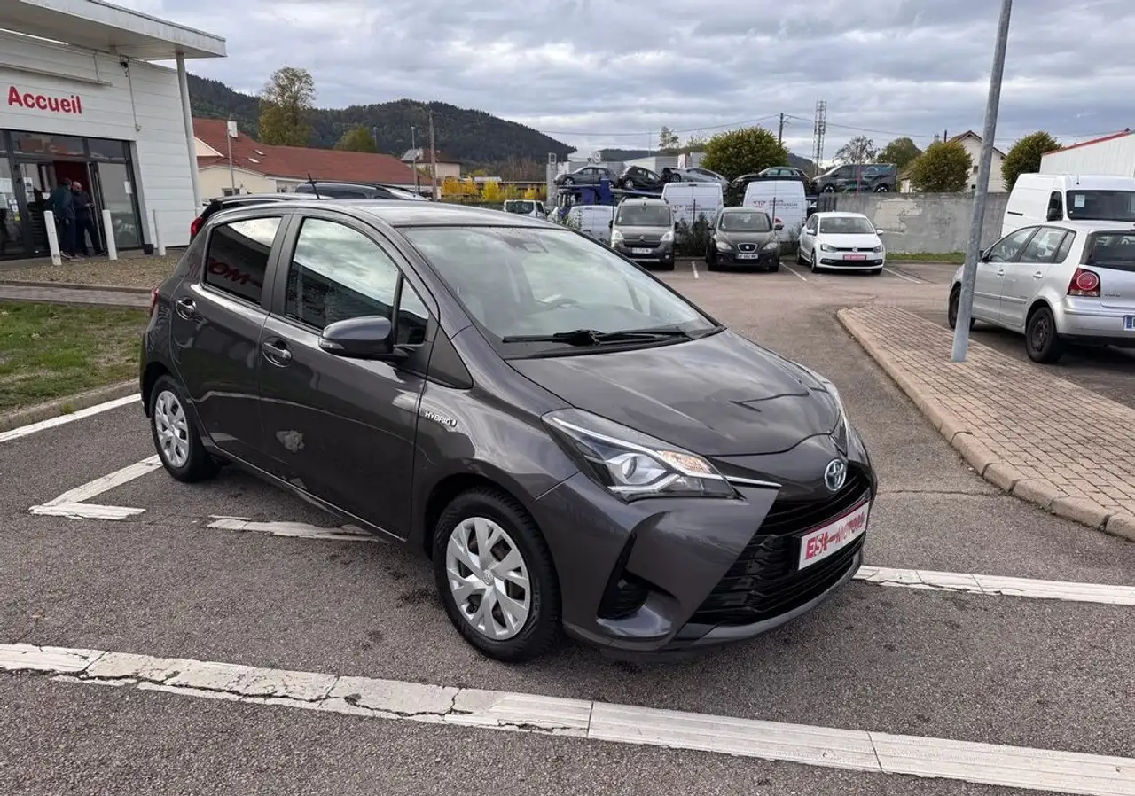 Toyota Yaris Yaris — photo 3