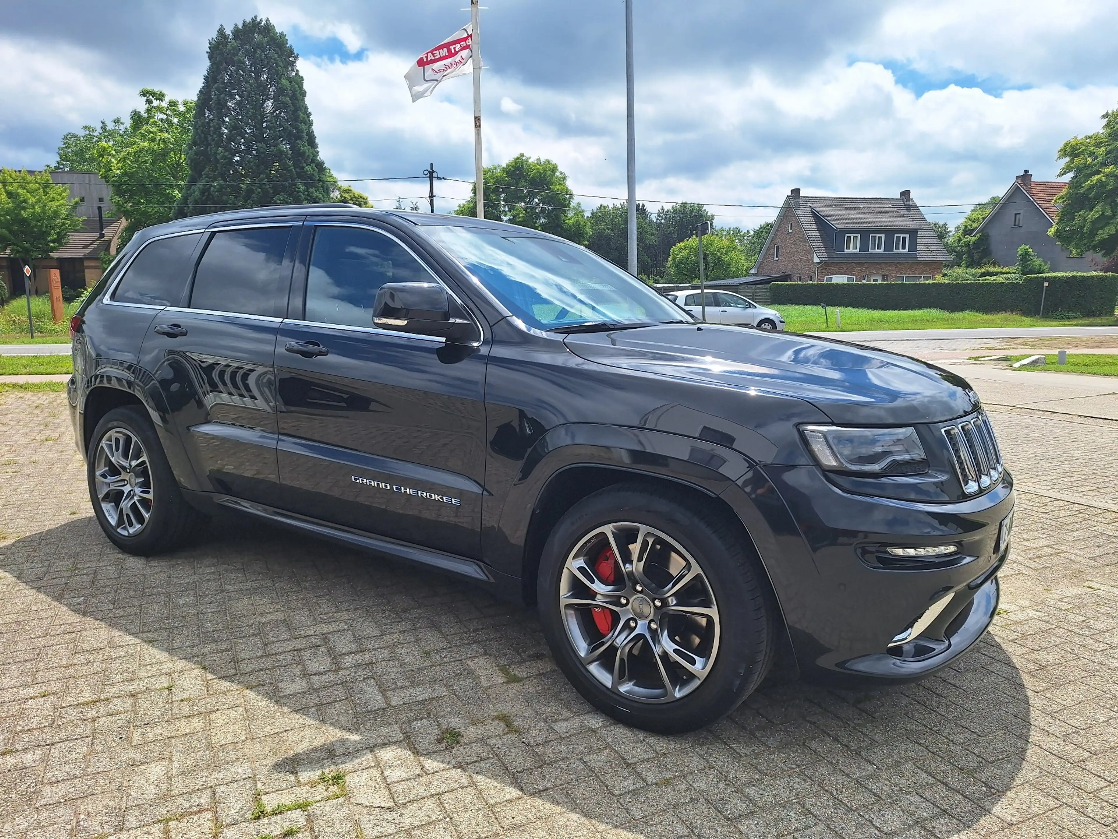 Jeep Grand Cherokee Grand Cherokee 6.4i V8 SRT — photo 9