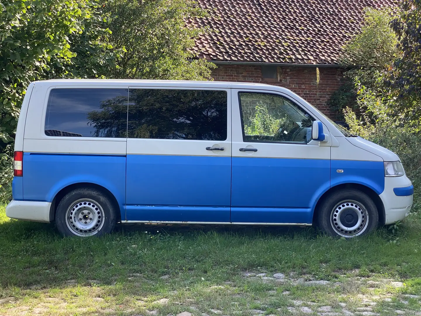 Volkswagen T5 Caravelle Kurz Trendline - 2