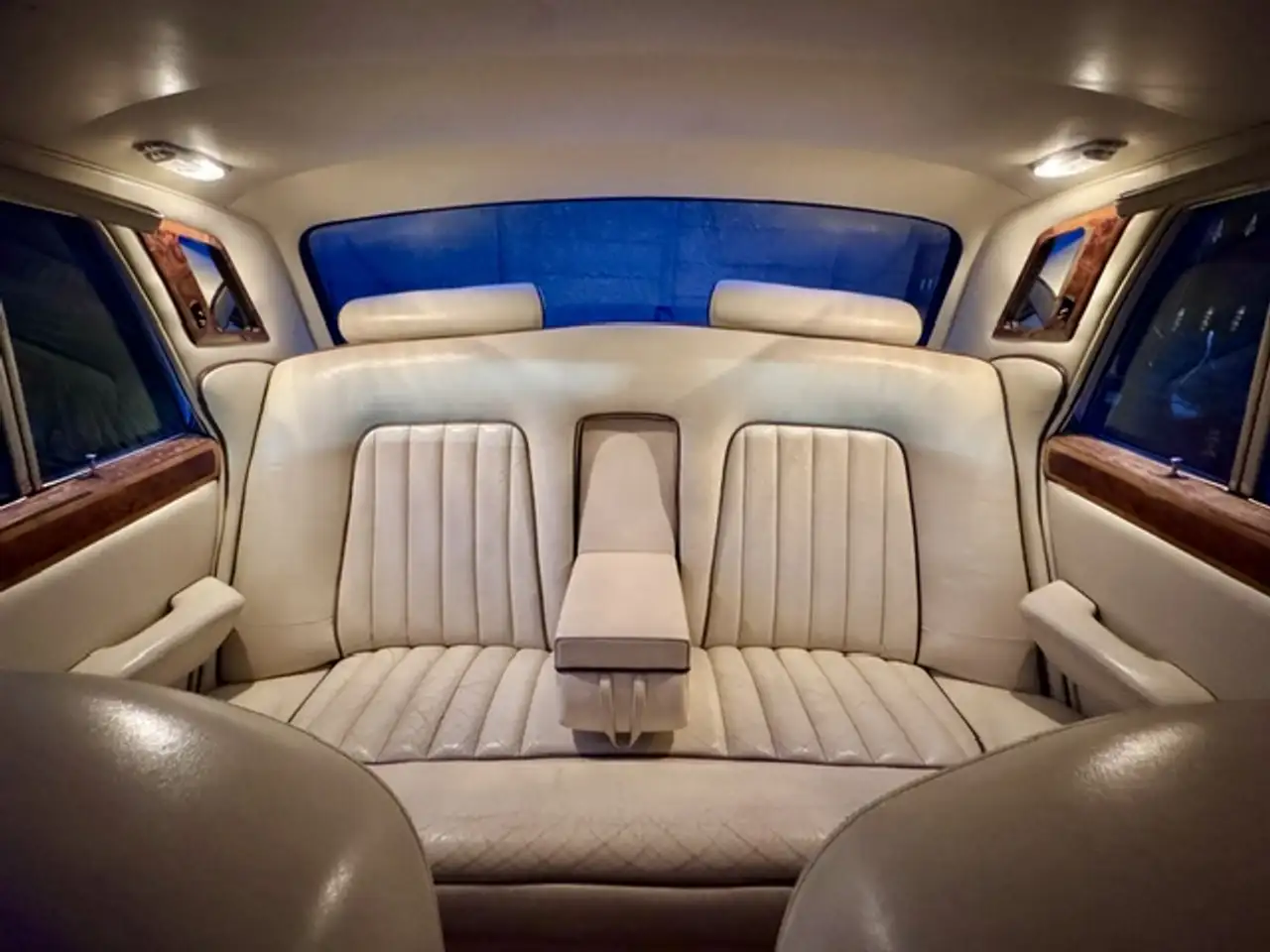 Rolls-Royce Silver Shadow Mk. II, foto 12