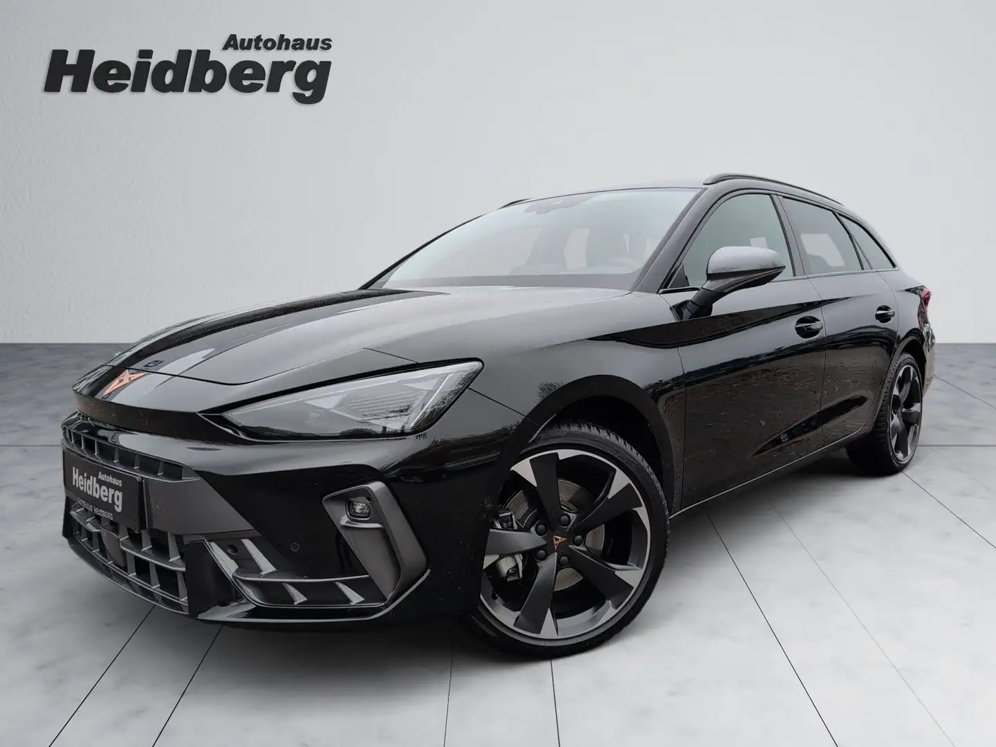 CUPRA Leon Cupra Leon Sportstourer 2.0 TDI DSG Edge 18" Allwe Černá - 1