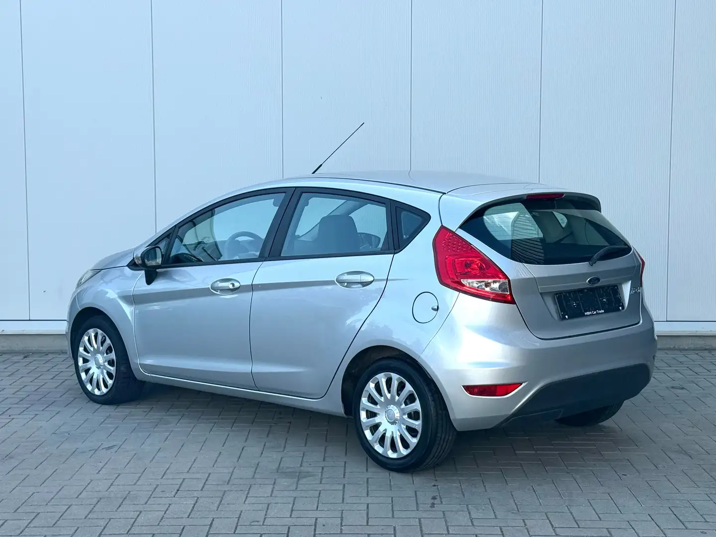 Ford Fiesta ✅1.25 i | 12 Maanden GARANTIE | Airco | 1.Eig - 2