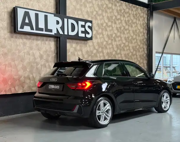 Audi A1 view 7