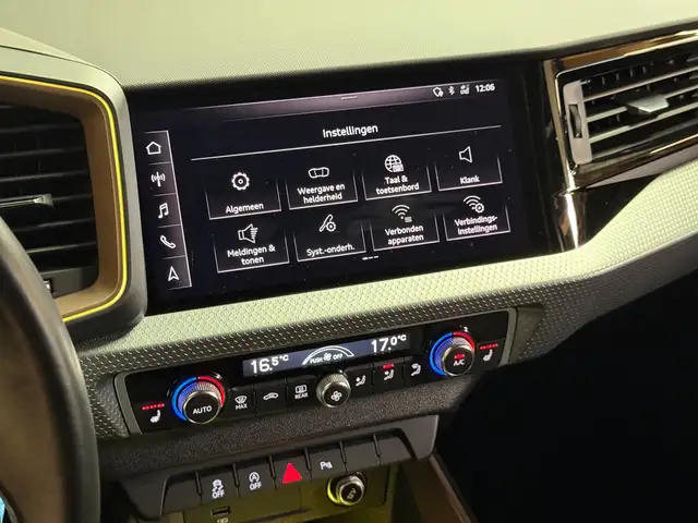 Audi A1 view 21
