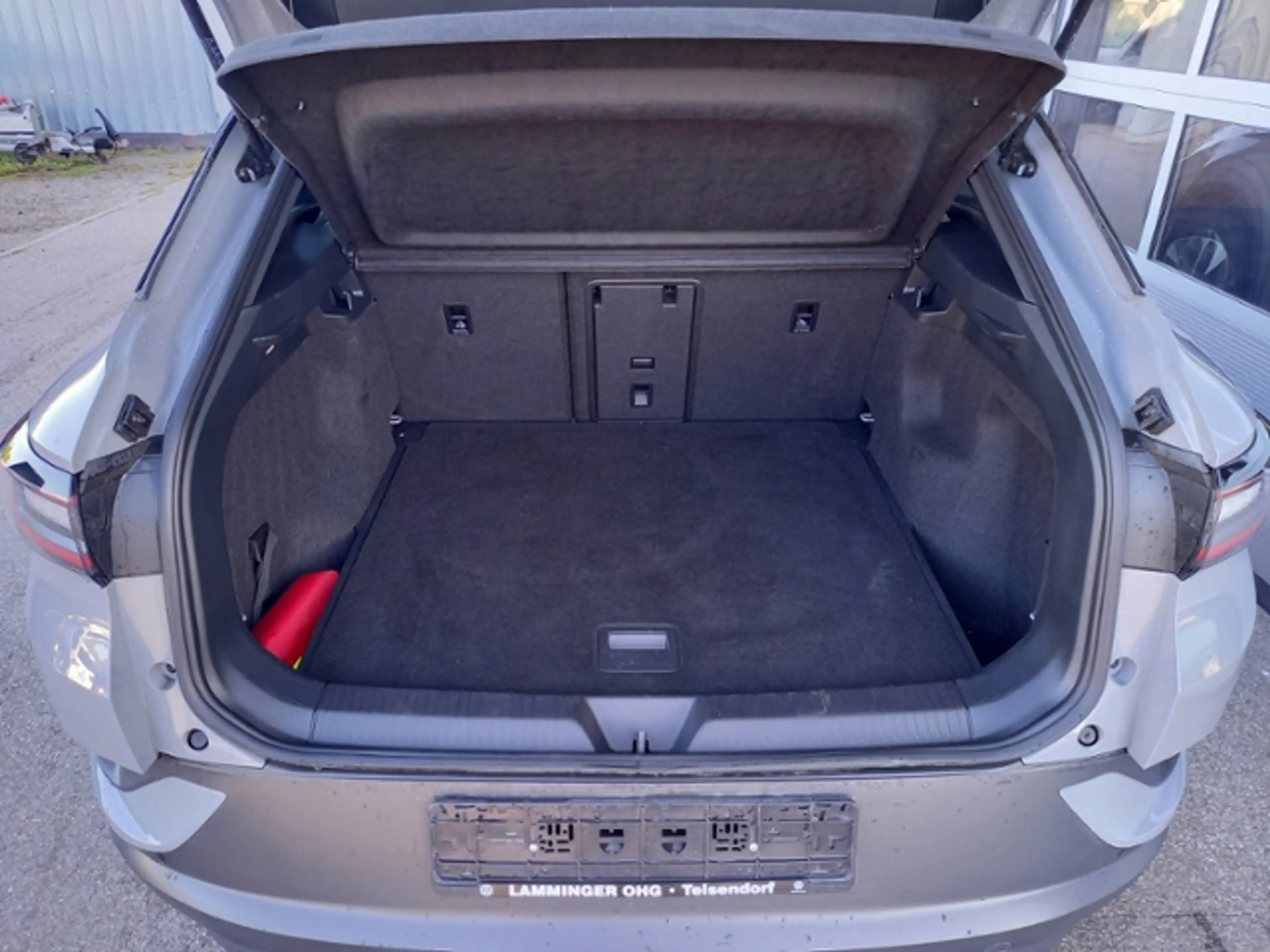 Volkswagen ID.4 Pure Performance 125 kW 55 kWh 1-Gang-Automatik — photo 7