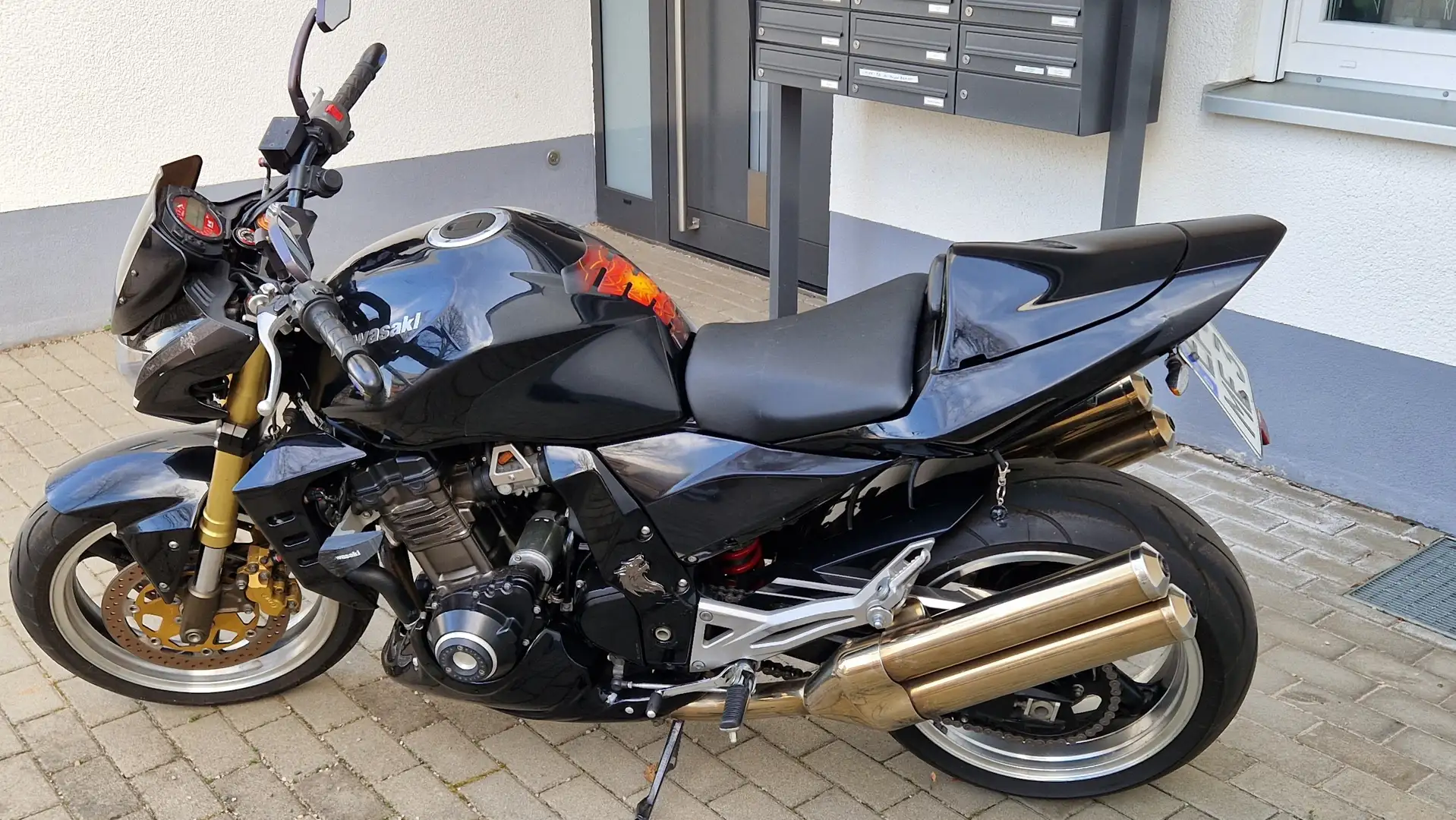 Kawasaki Z 1000 Schwarz - 1