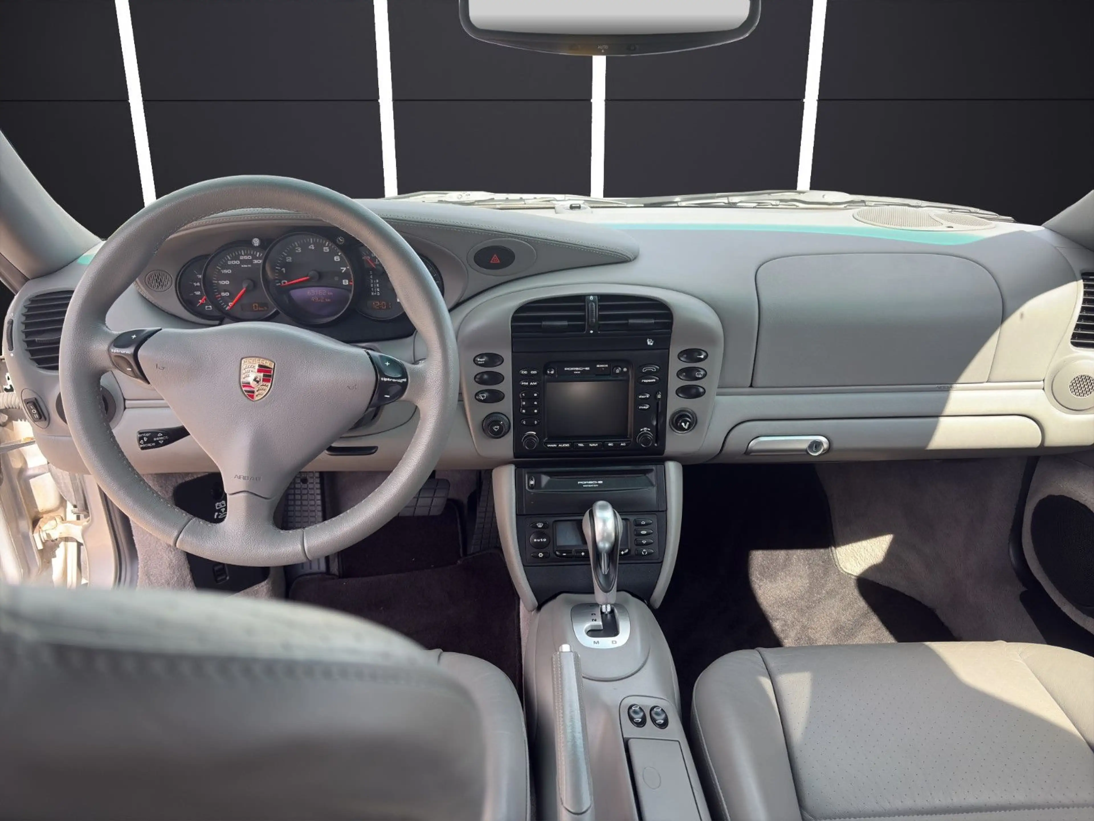 Porsche 996 Carrera 4S Coupé — photo 10