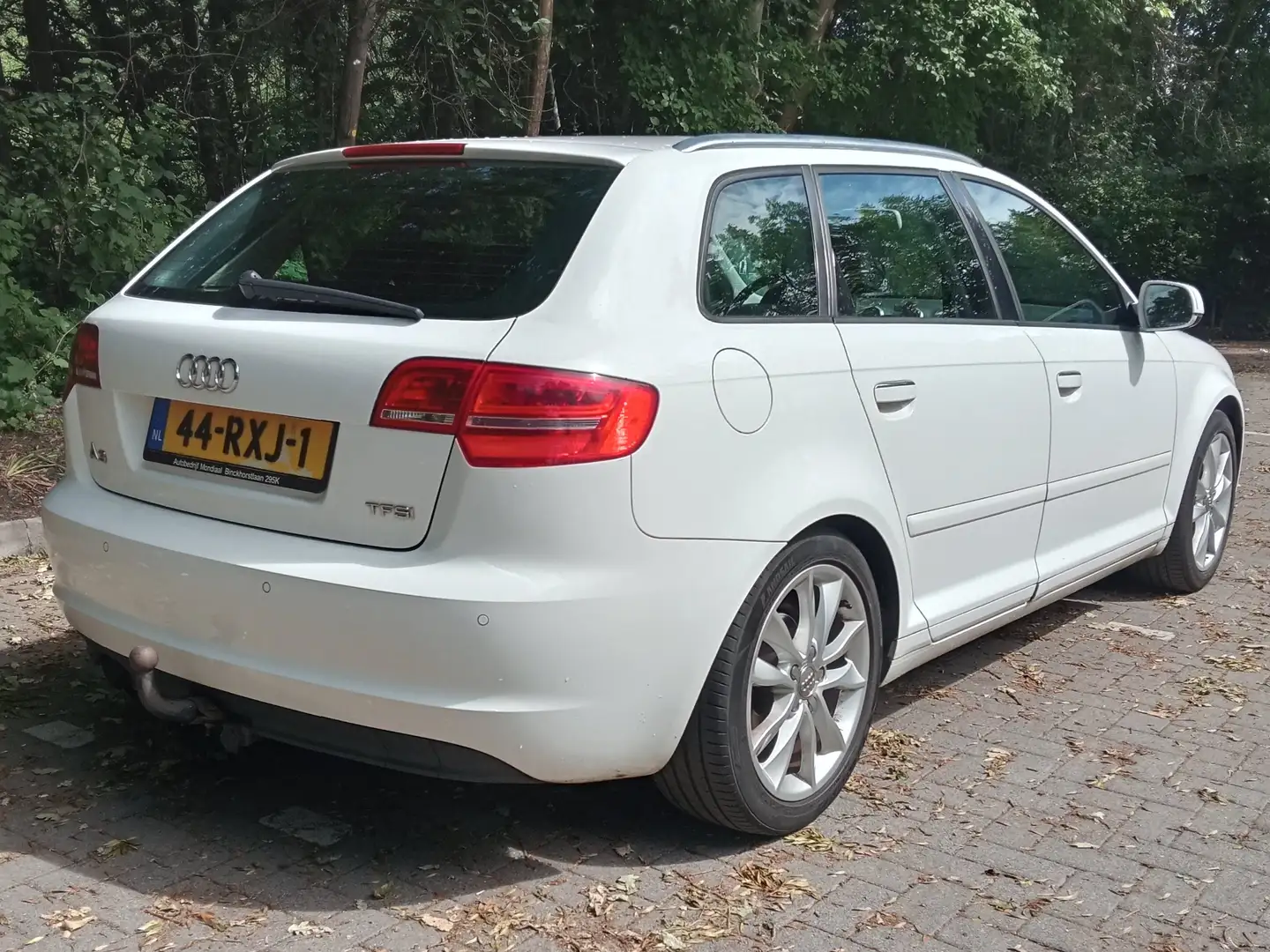 Audi A3 1.4 tfsi s tronic 92 kw 125 pk *automaat* Wit - 2