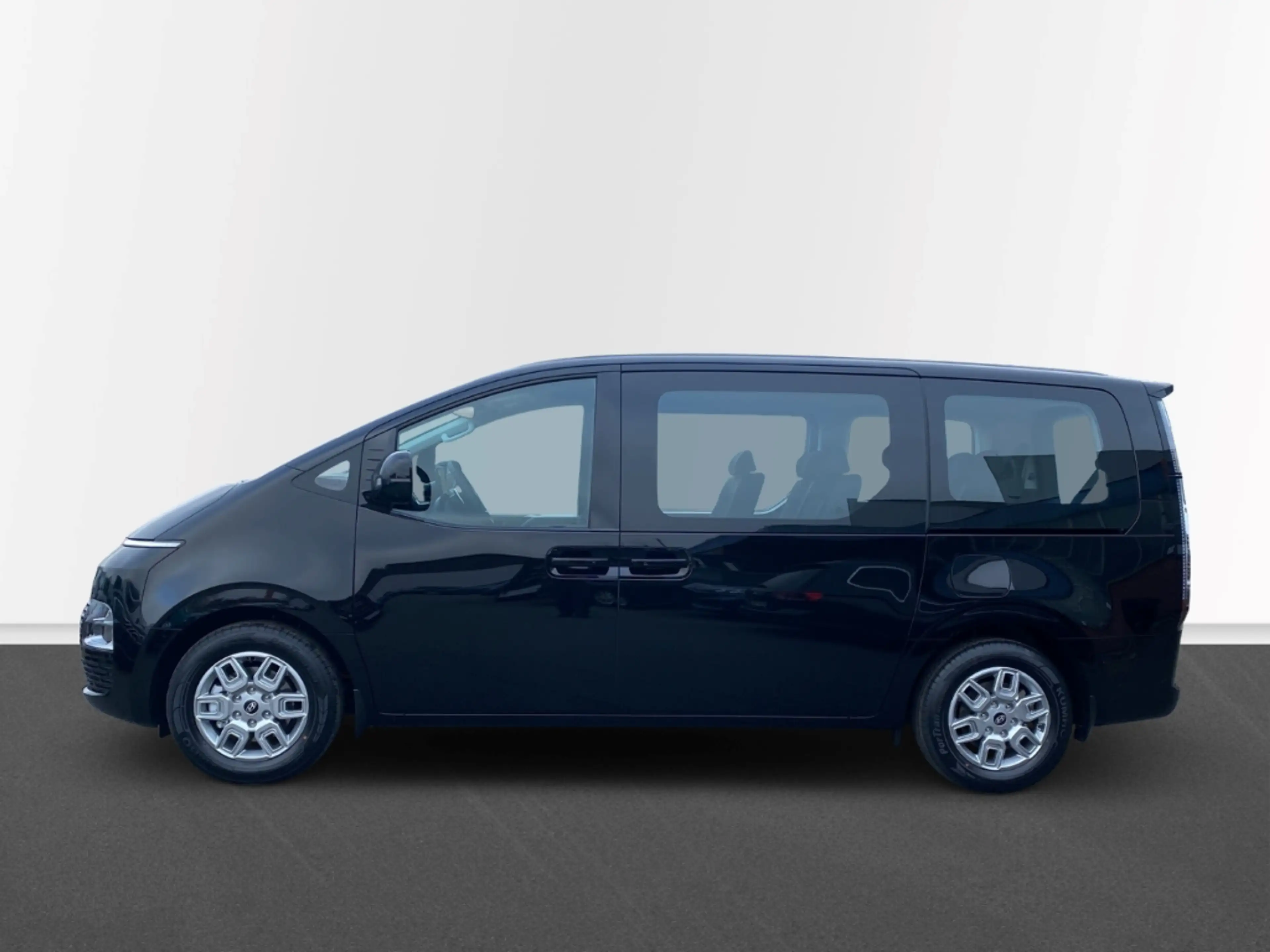 Hyundai STARIA Trend Hybrid 2WD 9-Sitzer El. Heckklappe — photo 3