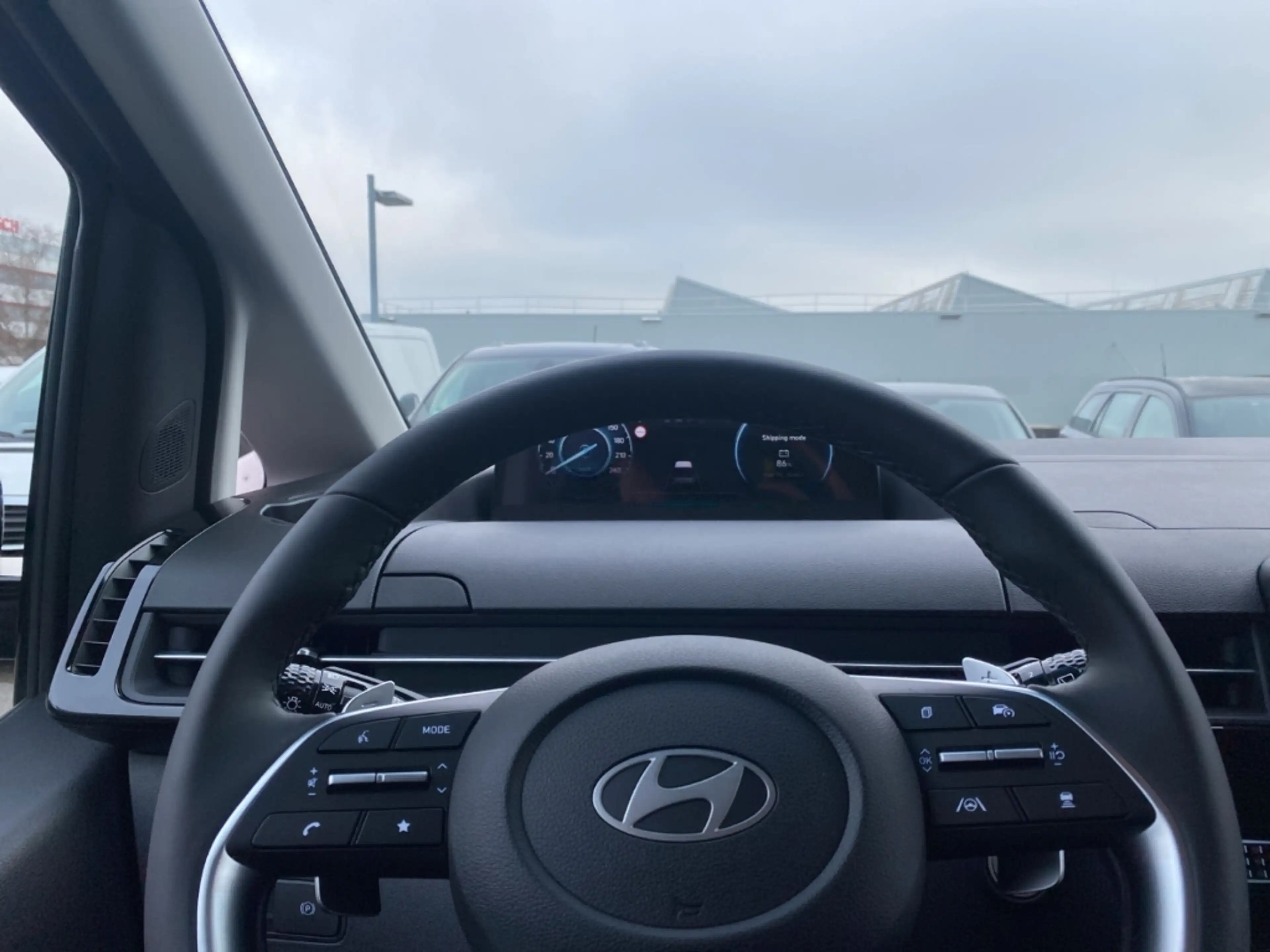 Hyundai STARIA Trend Hybrid 2WD 9-Sitzer El. Heckklappe — photo 13