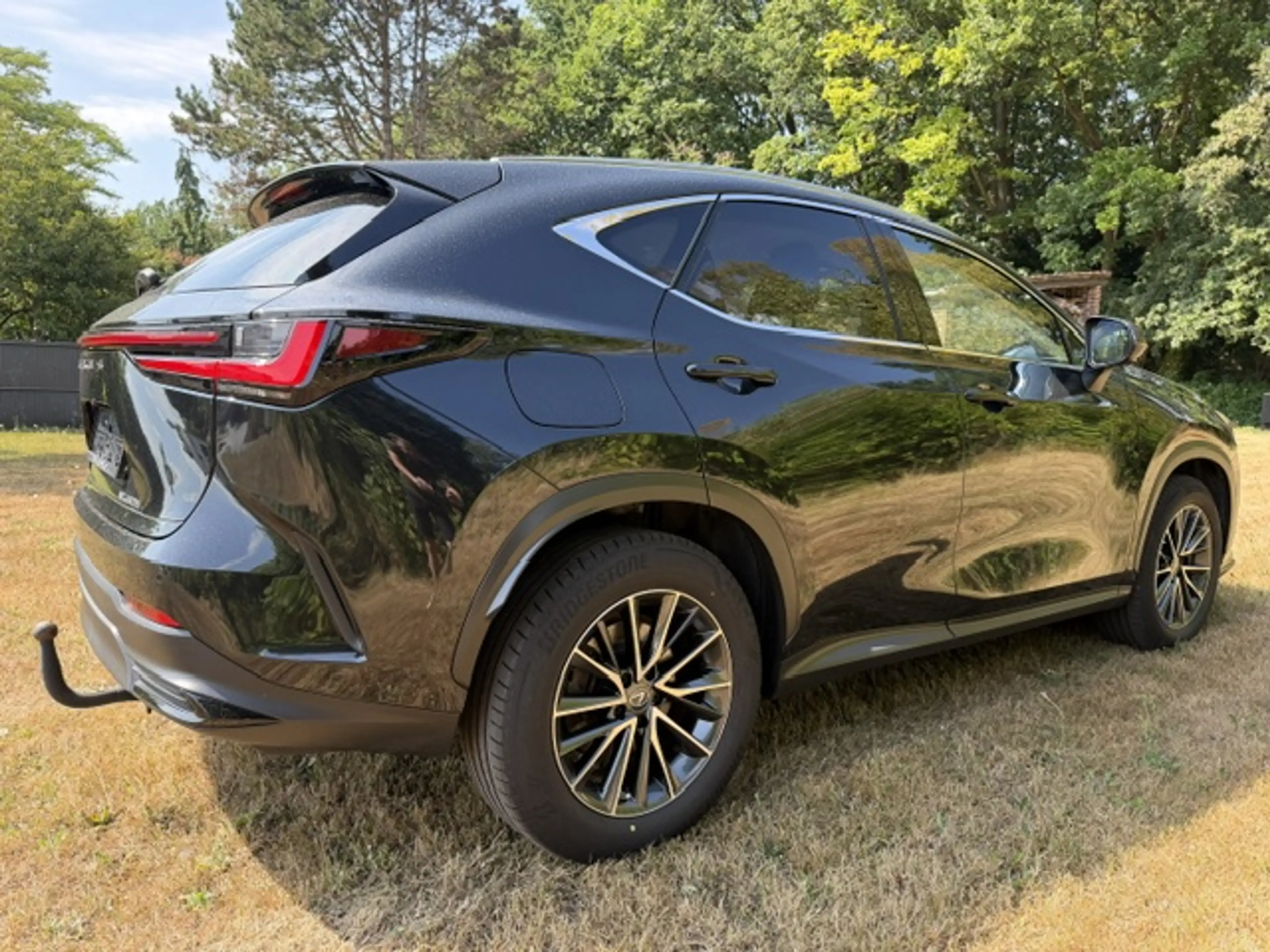 Lexus NX 450h+ NX 450h  2.5i AWD Executive Line E-CVT (227 kW) Executive Line — photo 6