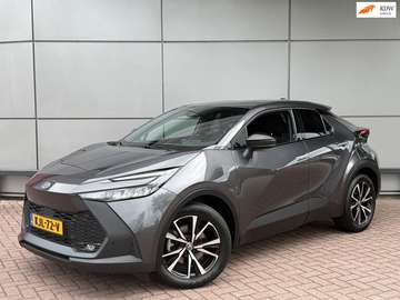 2.0 Plug-in Hybrid 220 Dynamic | Camera | Stoel &