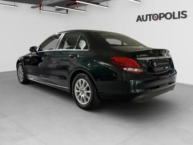 Mercedes-Benz C view 13