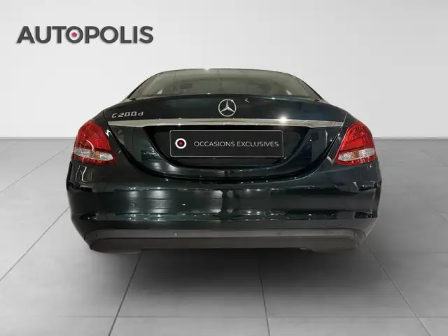 Mercedes-Benz C view 15