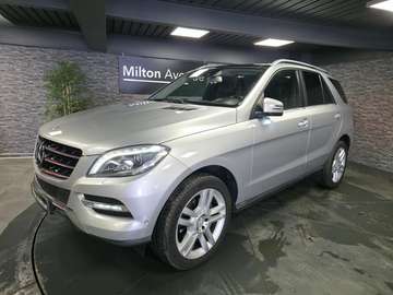 ML 350 BlueTEC  4 Matic - BVA 7G-Tronic Plus Fascination