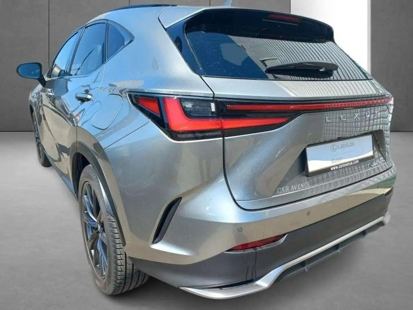 Lexus NX 450h+ F SPORT Line Gris - 2