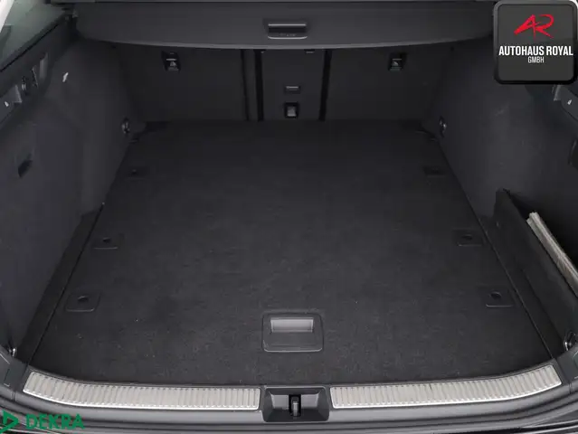 Volkswagen Passat view 13
