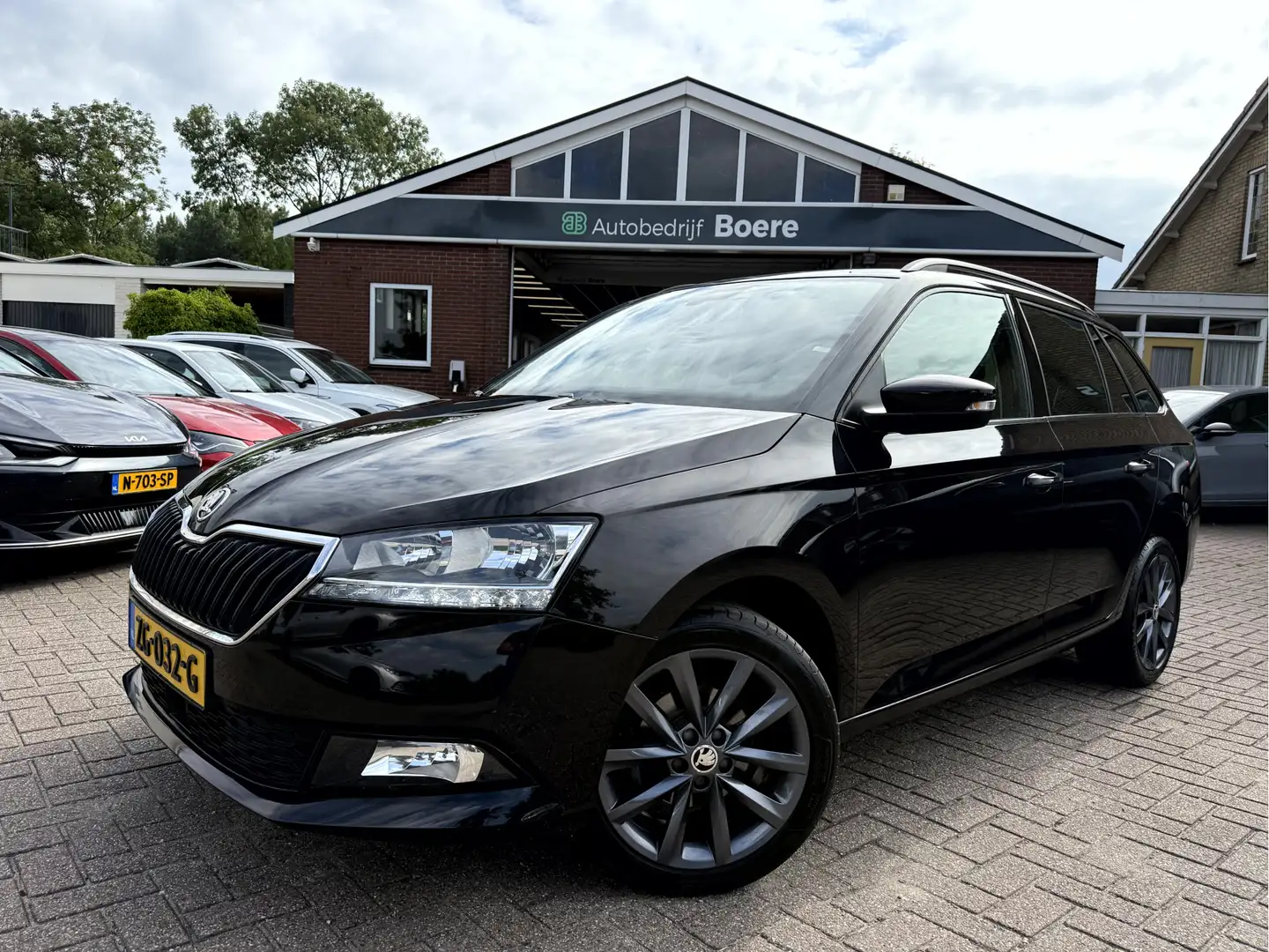 Skoda Fabia Combi 1.0 Bns Edition App Connect, 16'' Lmv, Stoel Zwart - 1