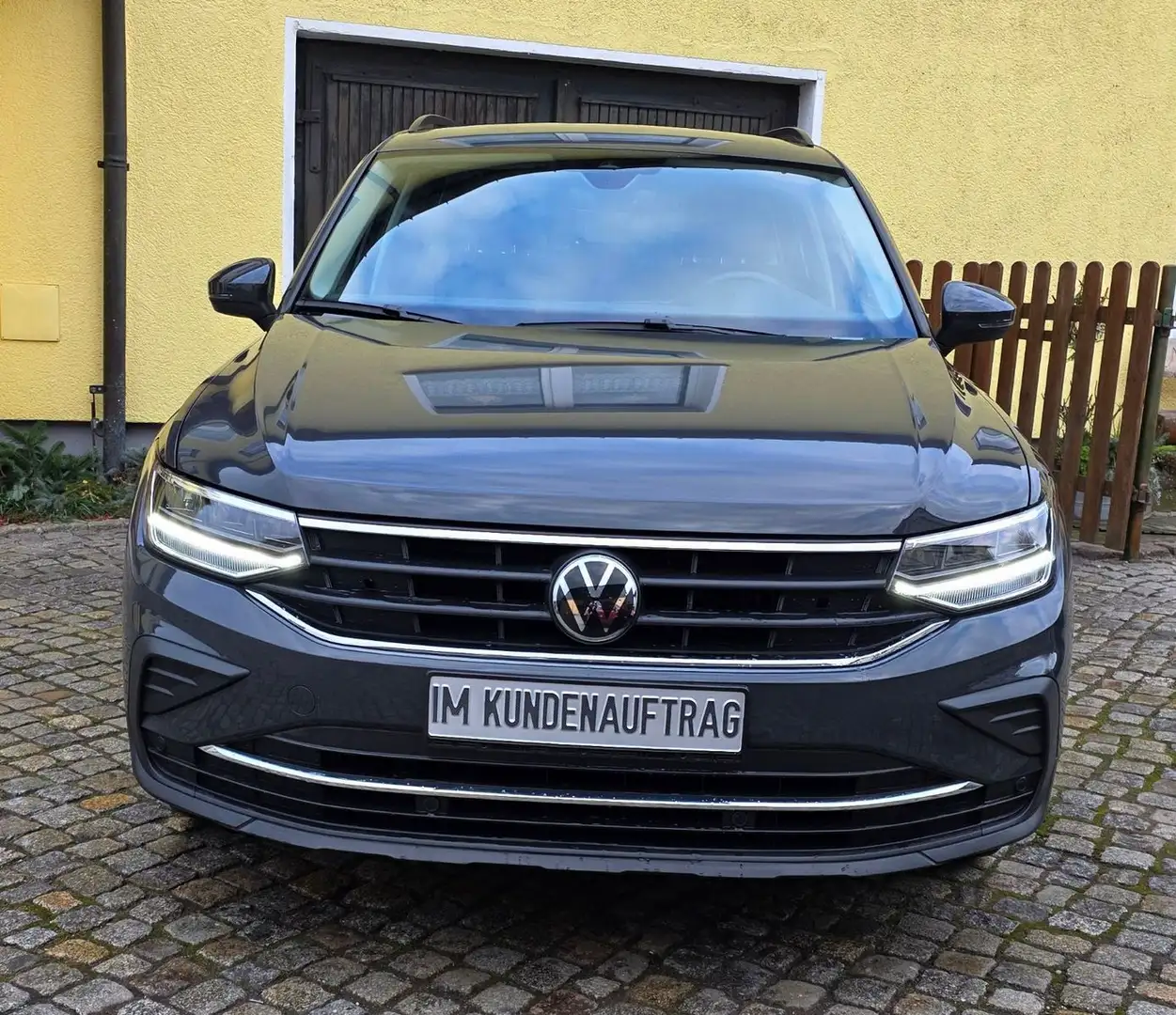 Volkswagen Tiguan "Life"_E-Hybrid_Alu_Allwetter_Kamera... Grau - 2