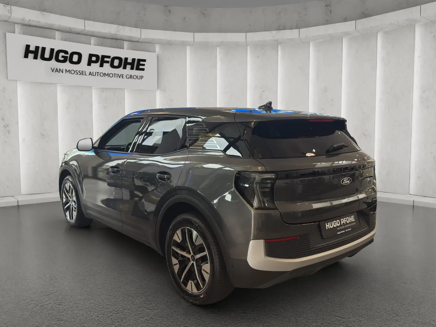 Ford Explorer BEV 79 kWh Dual-Elektromotor AWD. MJ2024.75. Hot D Gris - 2