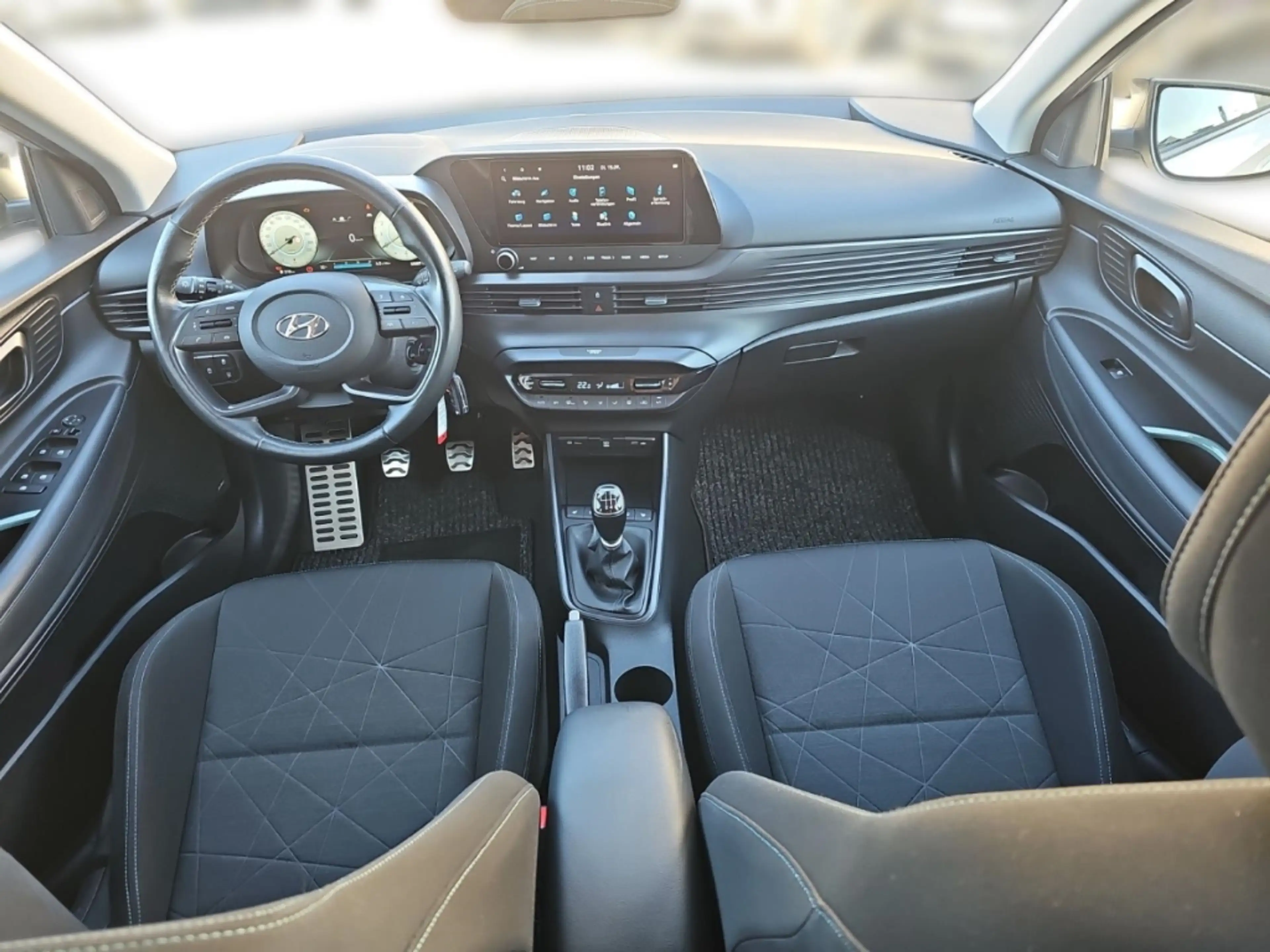 Hyundai BAYON Intro Edition NAVI Pluspaket Dach-Lack — photo 11
