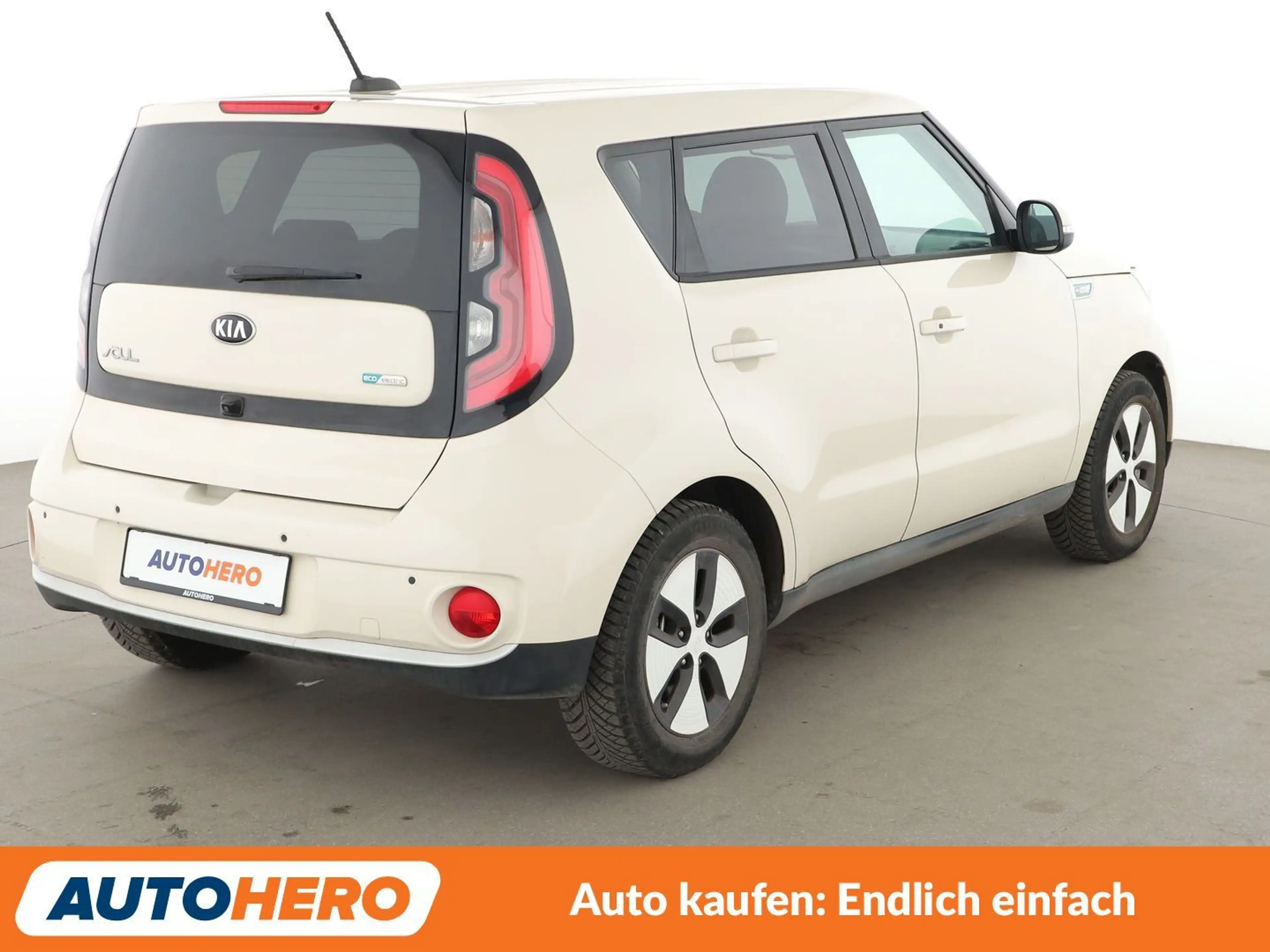 Kia Soul electric drive 81 kW EV Play *NAVI*TEMPO*SHZ*CAM* — photo 6