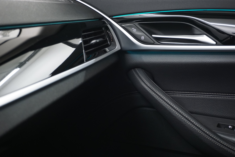 BMW 520 d Sport Line// Kurvenlicht// Fernlichtassistent // — photo 14