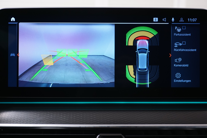 BMW 520 d Sport Line// Kurvenlicht// Fernlichtassistent // — photo 11
