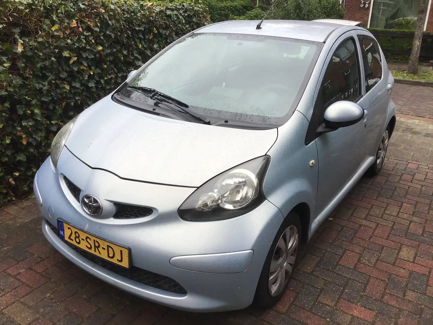 Toyota Aygo Aygo 1.0-12V + - 1