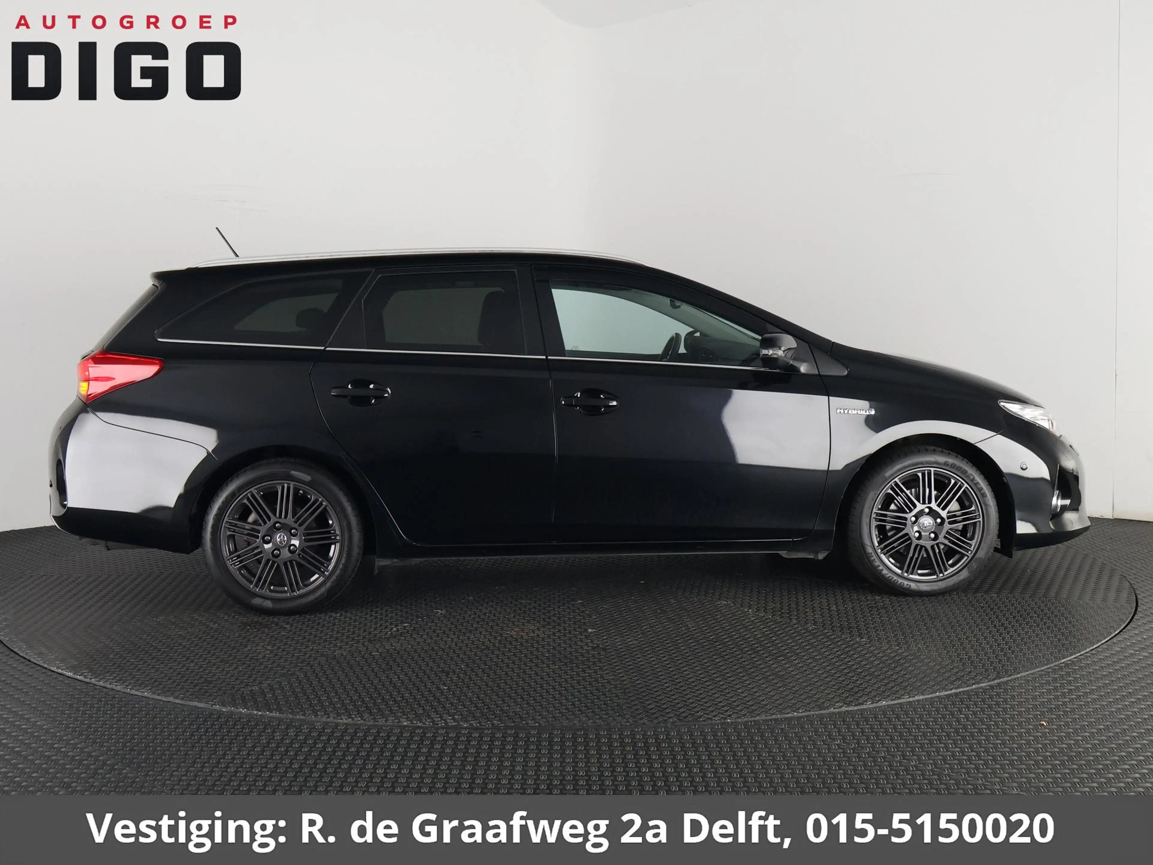 Toyota Auris Touring Sports 1.8 Hybrid Lease | Leder | Stoelver — photo 5