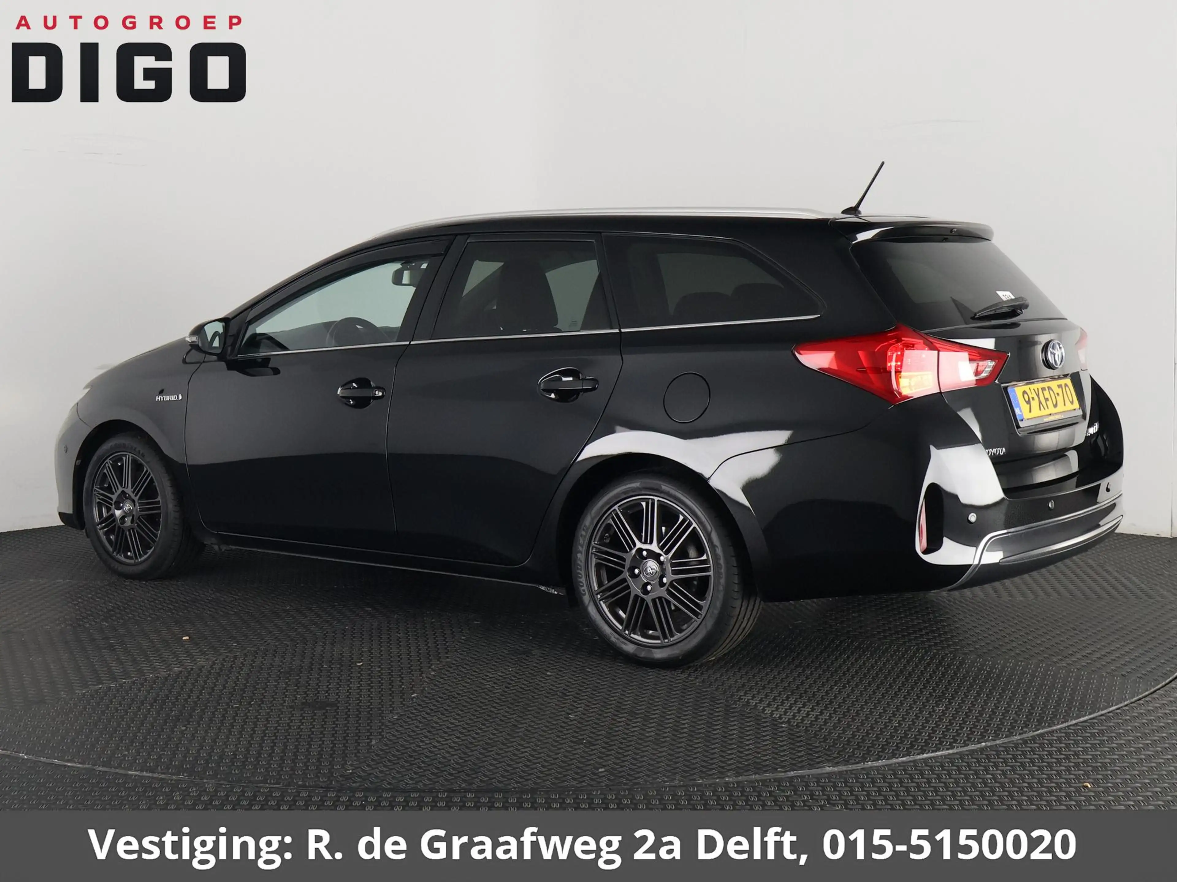 Toyota Auris Touring Sports 1.8 Hybrid Lease | Leder | Stoelver — photo 32
