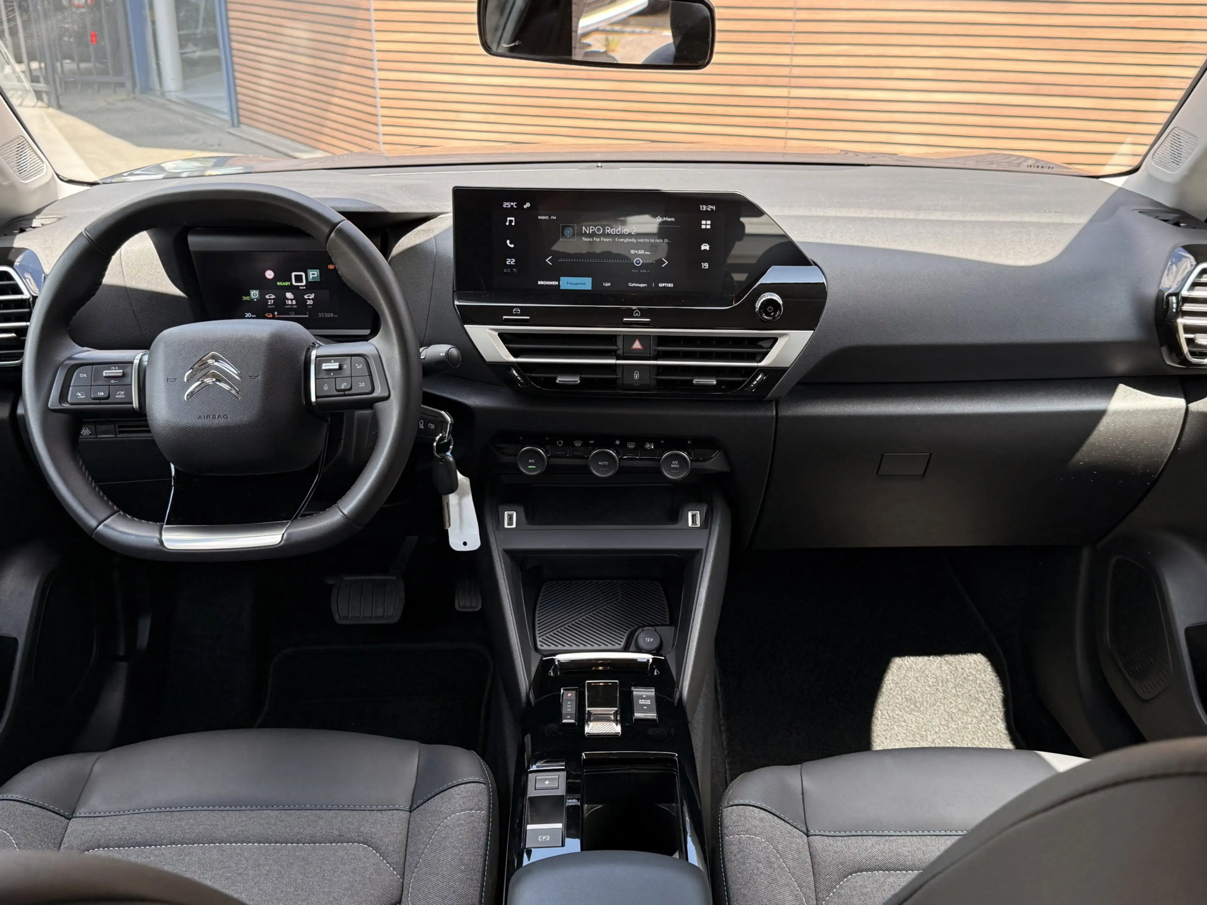 Citroen E-C4 Electric You 50 kWh — photo 2