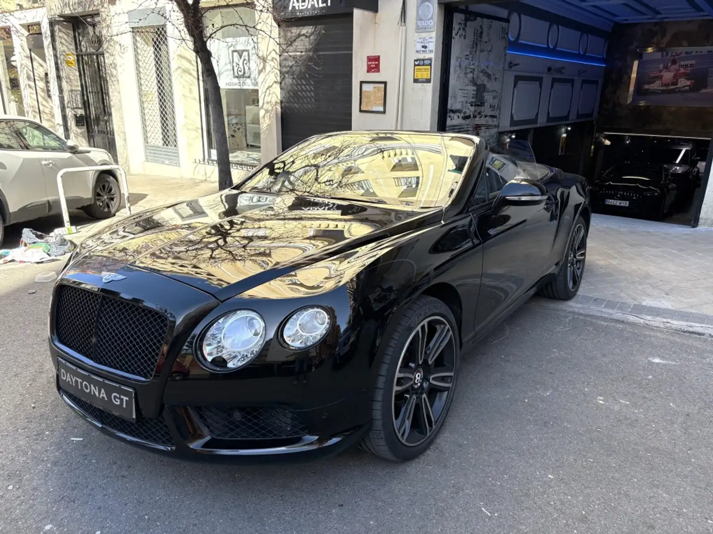 Bentley Continental GT Convertible V8 Černá - 2