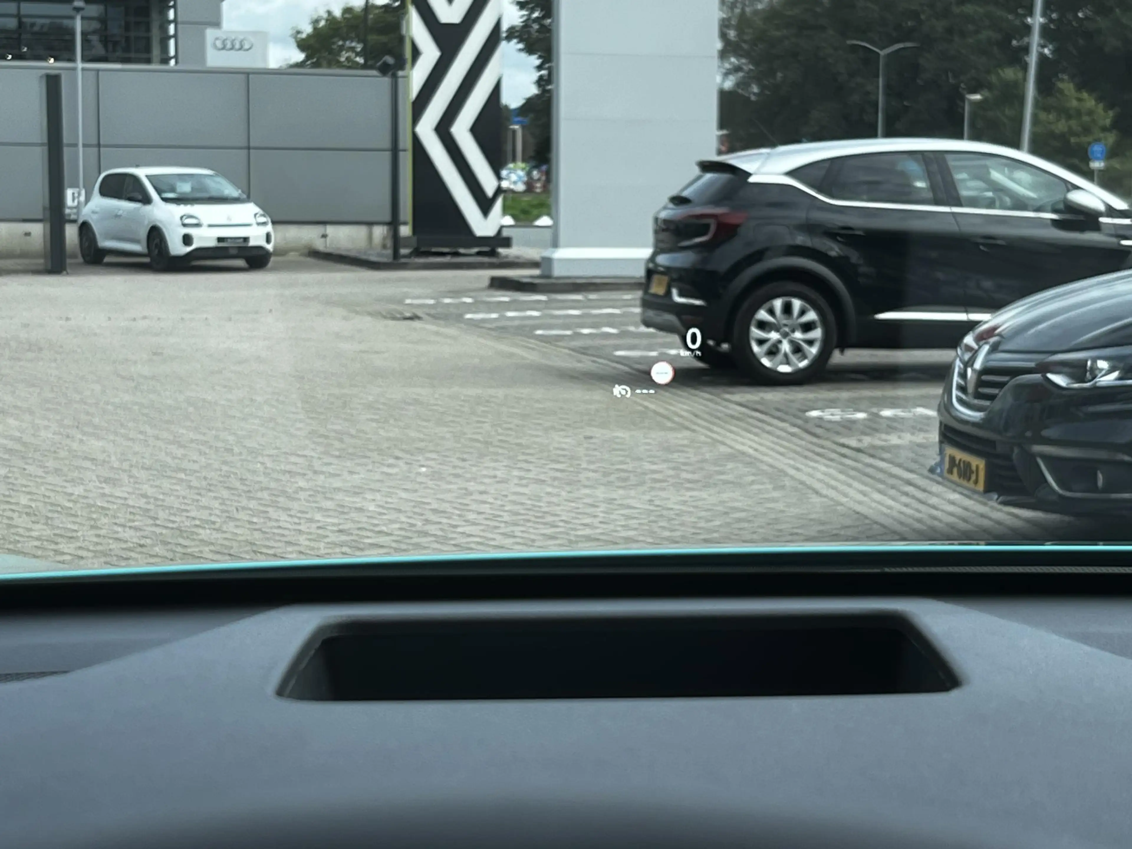 Nissan Leaf Evolve 75 kWh | Heads up display | Panoramadak | — photo 16