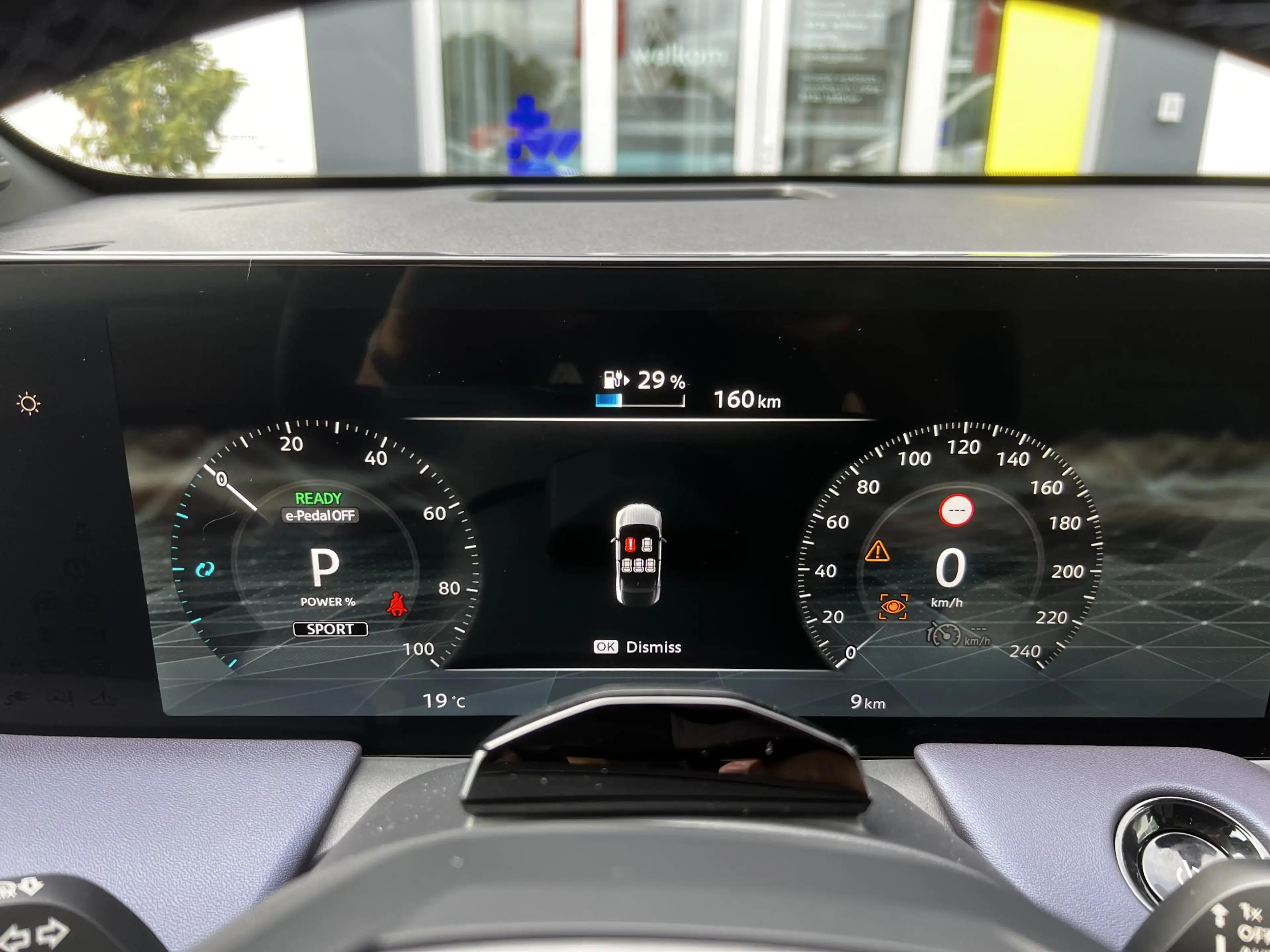 Nissan Leaf Evolve 75 kWh | Heads up display | Panoramadak | — photo 4